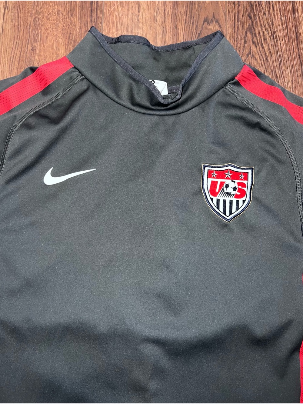 Nike DRI-FIT 2011 USA Soccer Team Warm Up Pullover Shirt Sz M Long Sleeve KK18